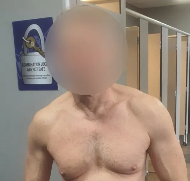 Photo de profil d'un homme adulte