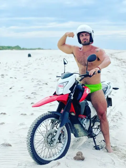 Photo de profil d'un homme adulte