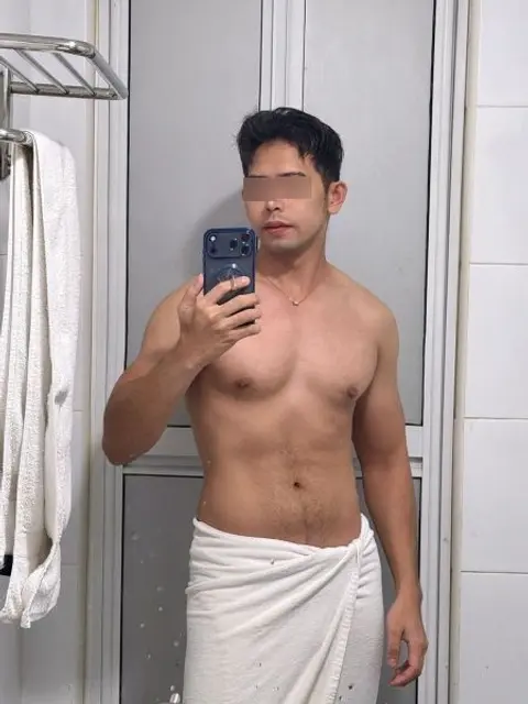 Photo de profil d'un homme adulte