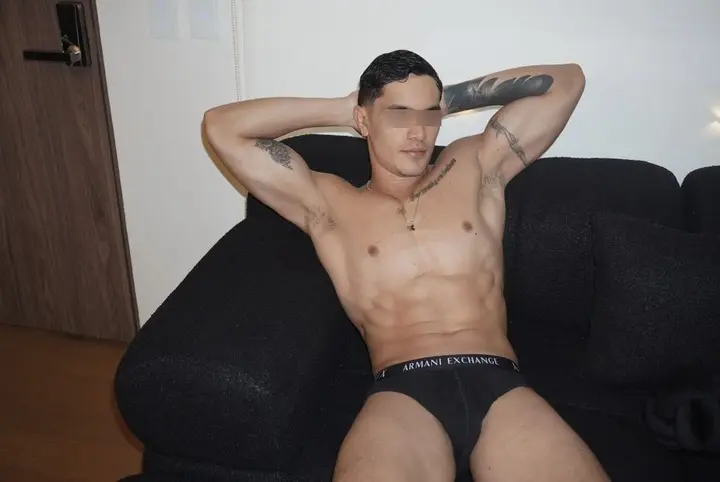 Photo de profil d'un homme adulte