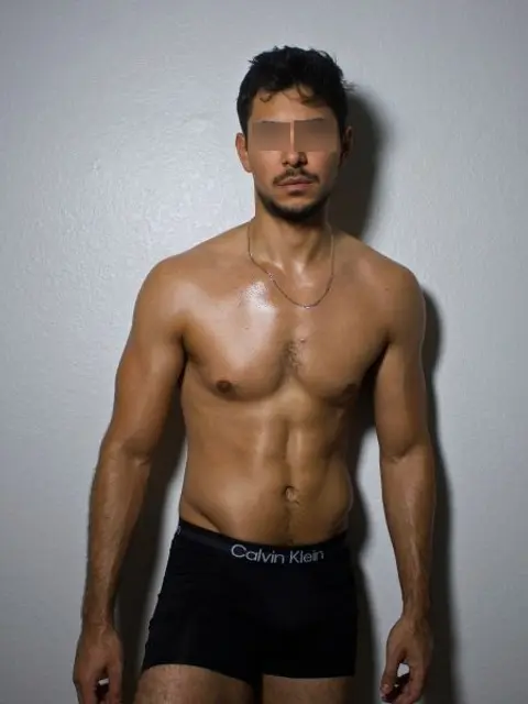 Photo de profil d'un homme adulte