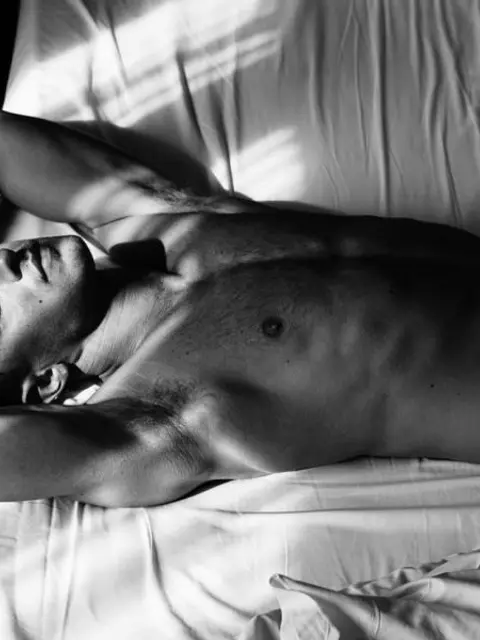 Photo de profil d'un homme adulte